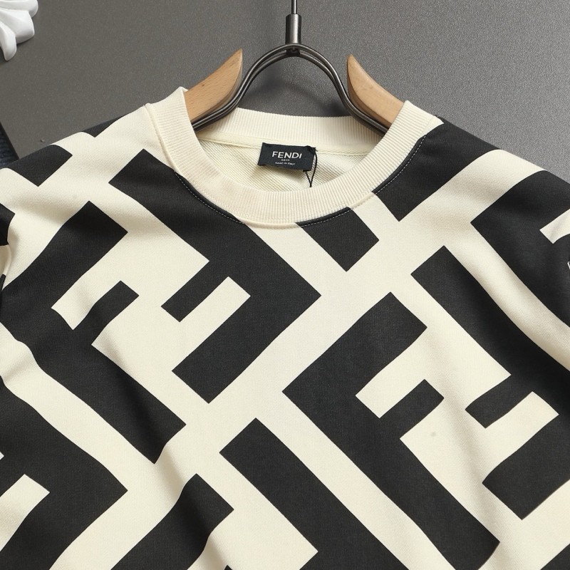 Fendi Unisex Sweater
