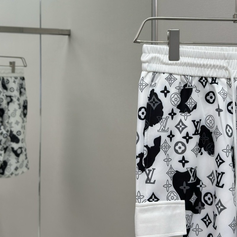 LV Shorts 