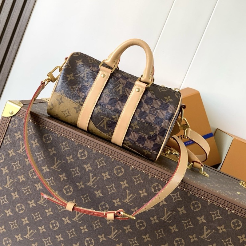 LV Keepall Bandouliere 25