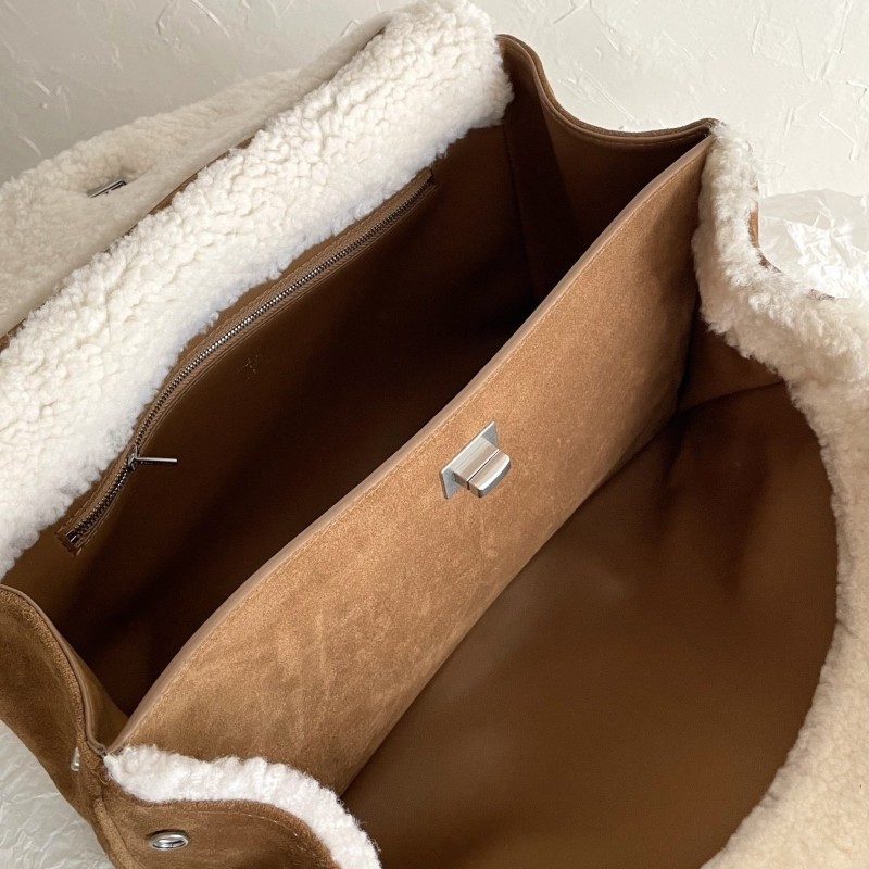 Balenciaga Rodeo Medium