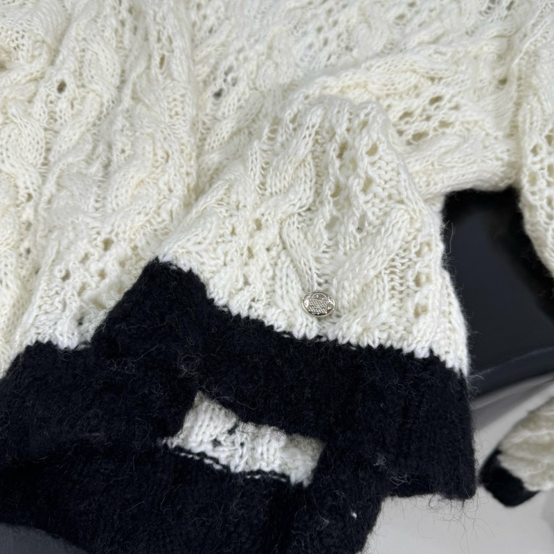 Chanel Wool Sweater 