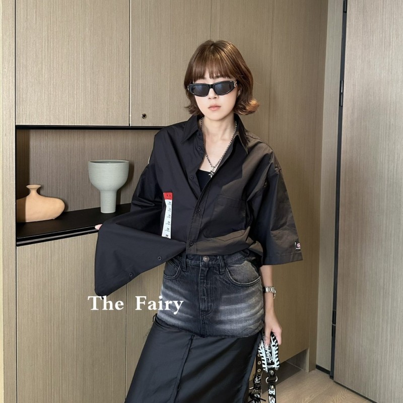 Balenciaga Unisex Shirts 