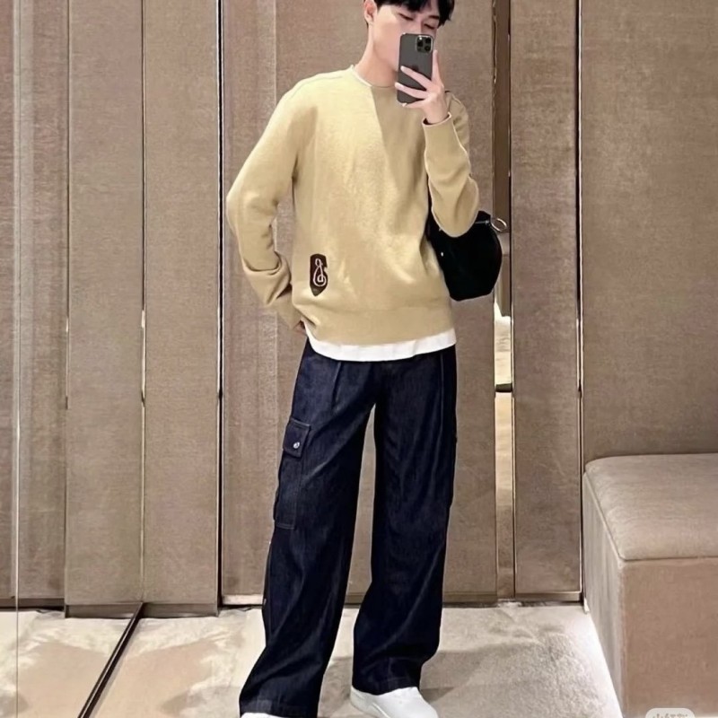 Burberry Unisex Sweaters 