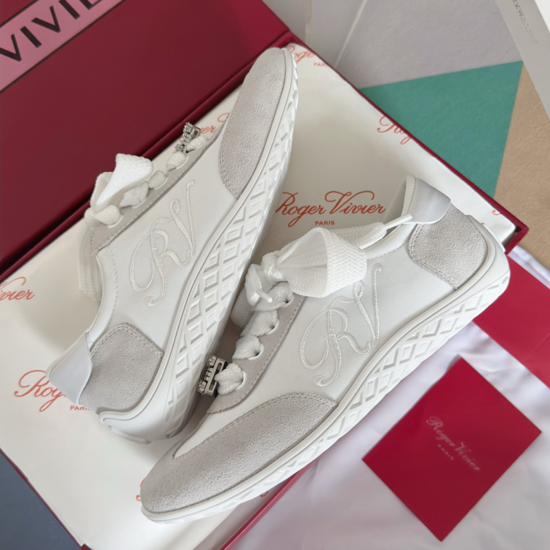 Roger Vivier Sneakers 