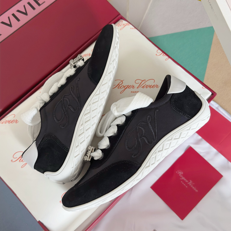 Roger Vivier Sneakers 