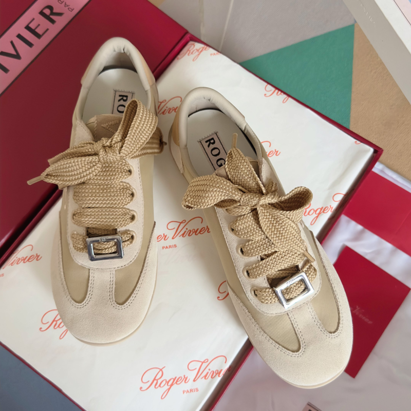 Roger Vivier Sneakers 