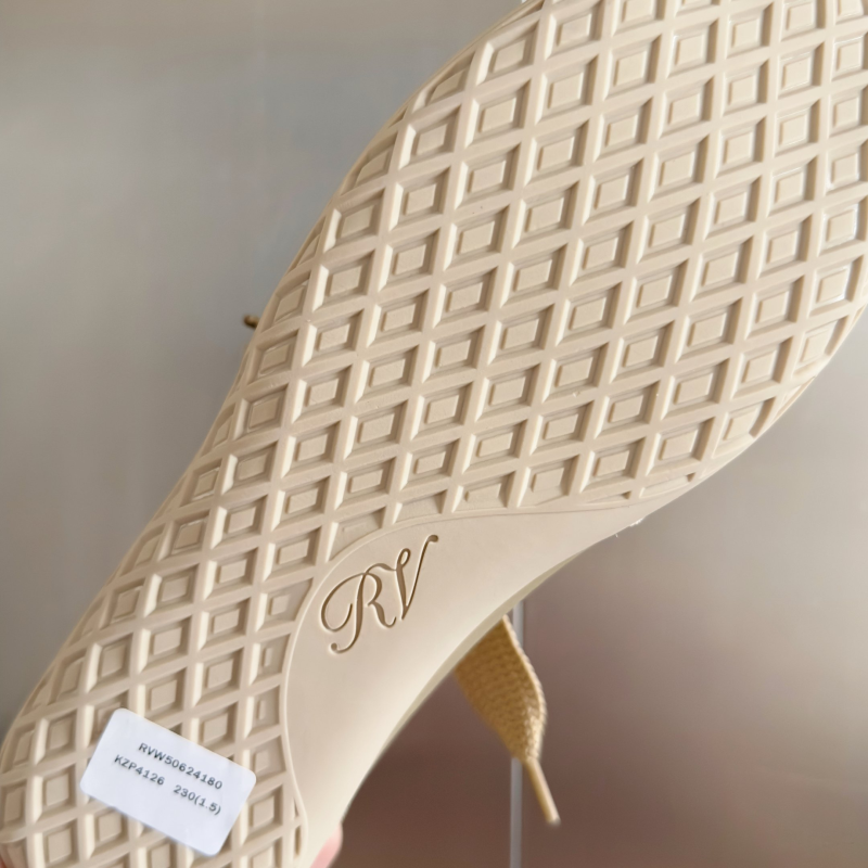 Roger Vivier Sneakers 