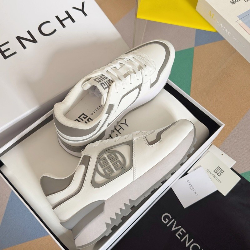 Givenchy Sneakers 