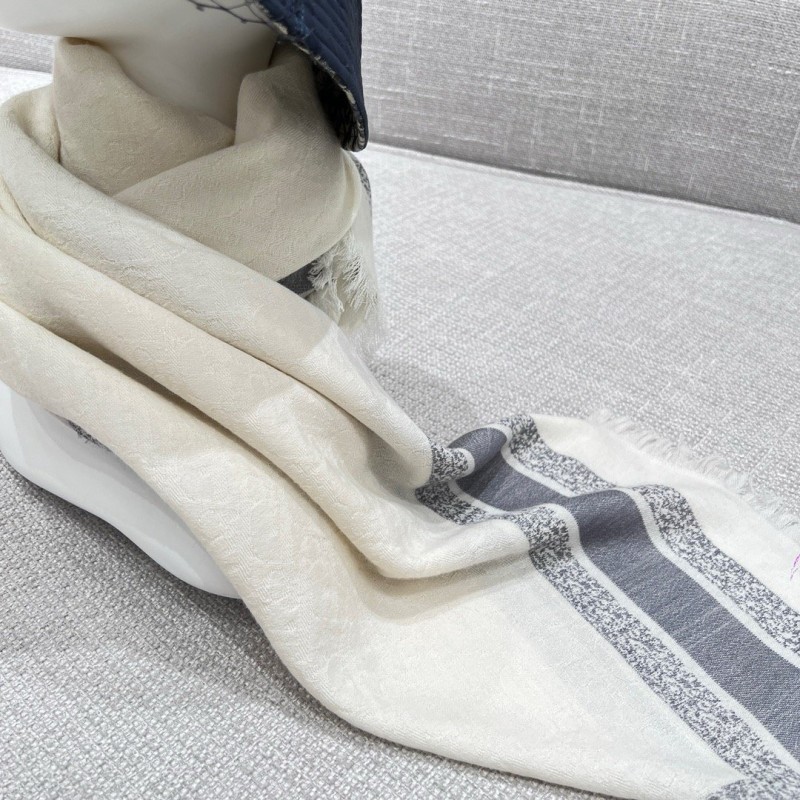 Dior Shawl