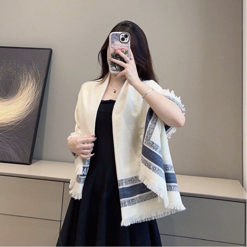 Dior Shawl
