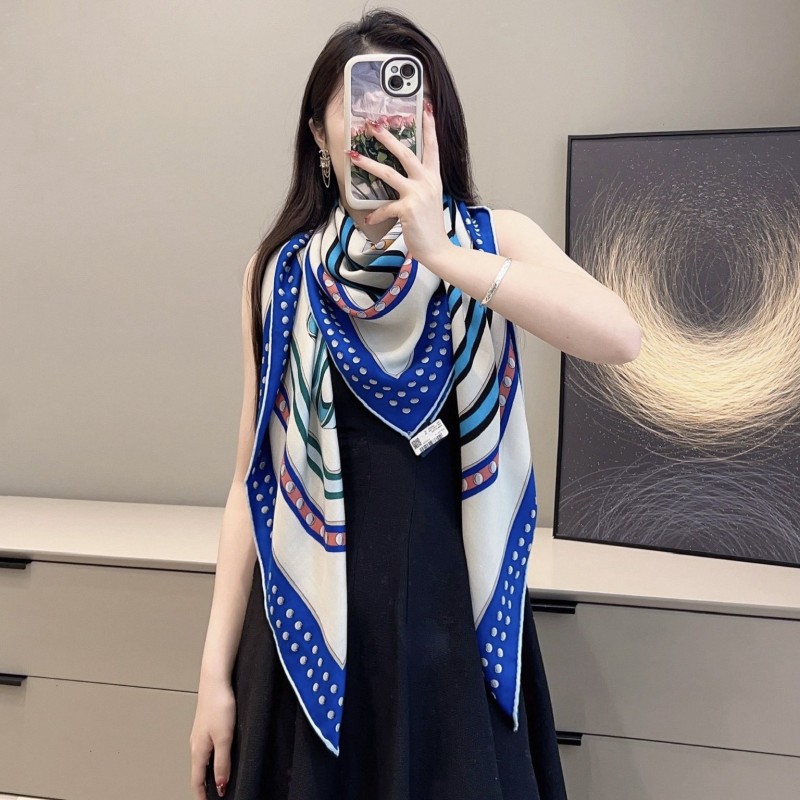 Hermes Shawl