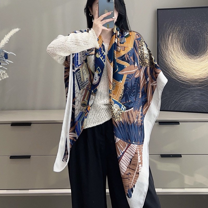 Hermes Shawl