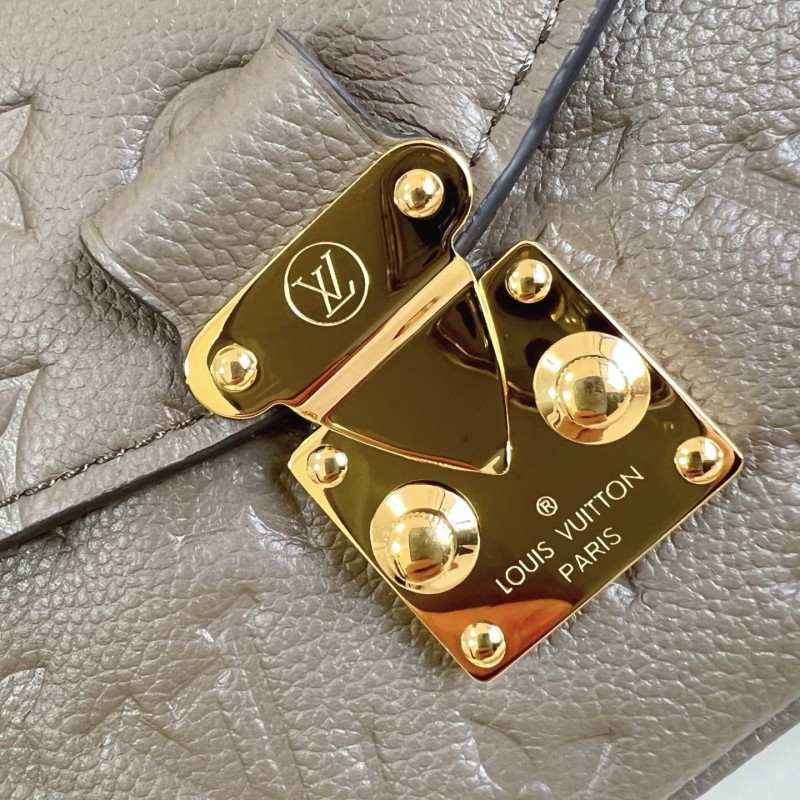 LV Pochette Handbags