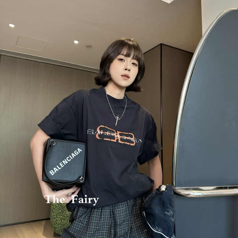 Balenciaga Unisex Tee