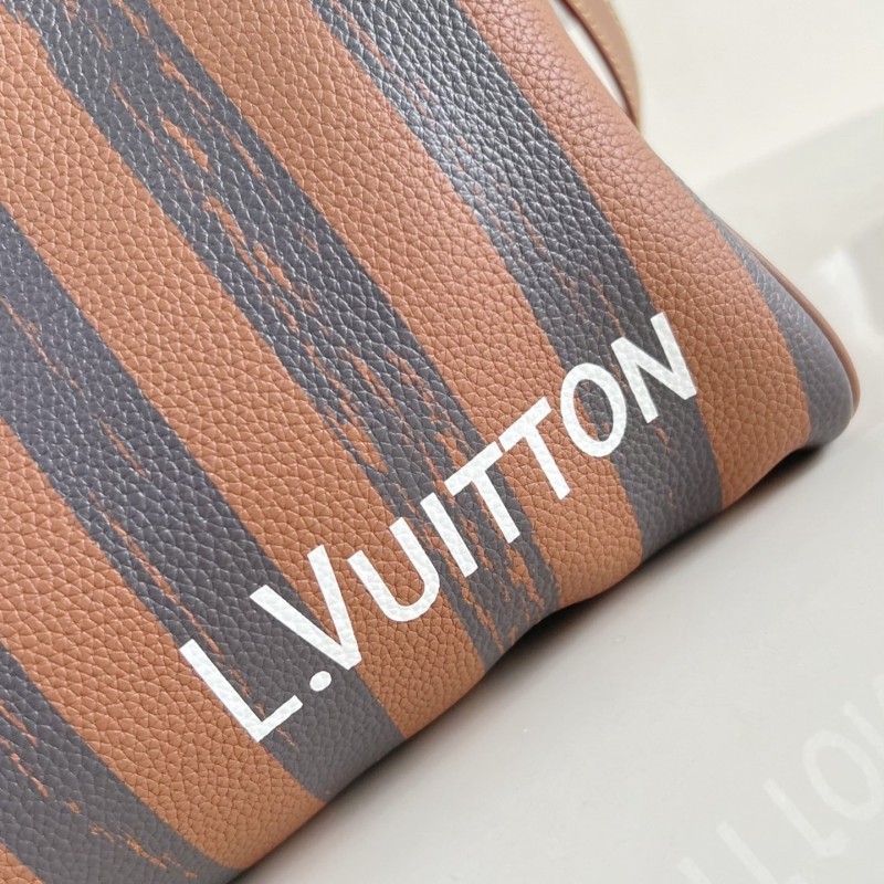 LV Speedy P9 Bandoulière 40