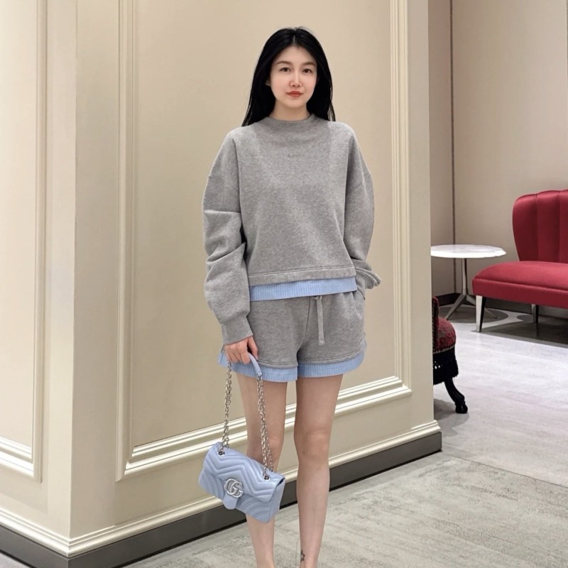 Gucci Sweater & Shorts 