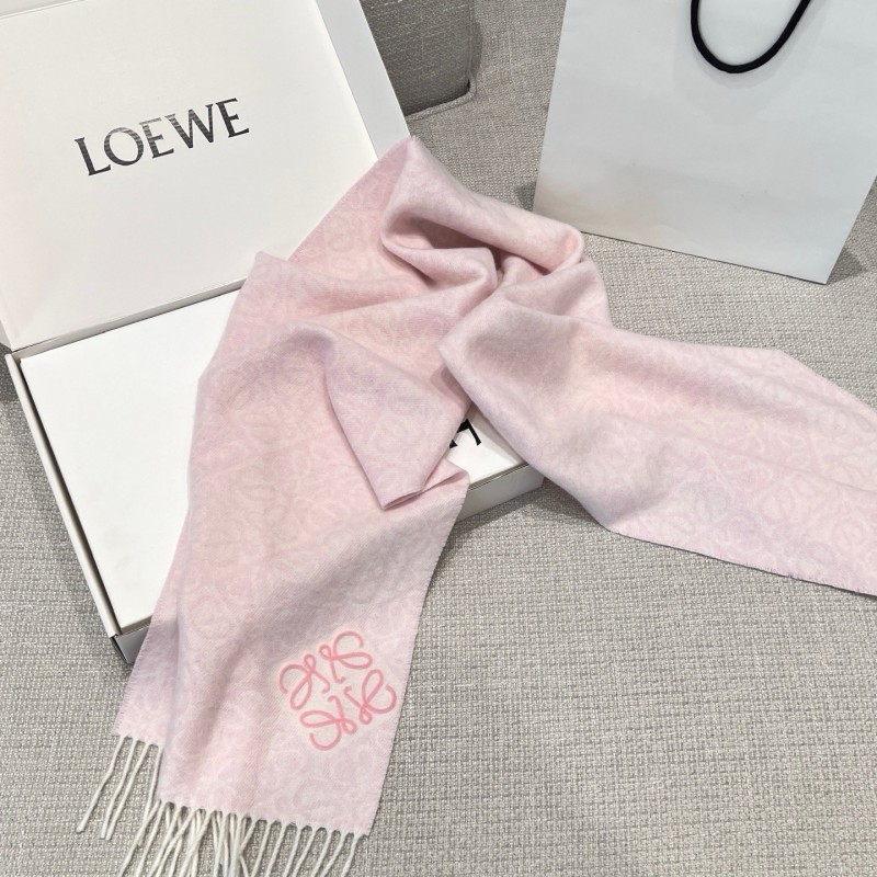 Loewe Shawl