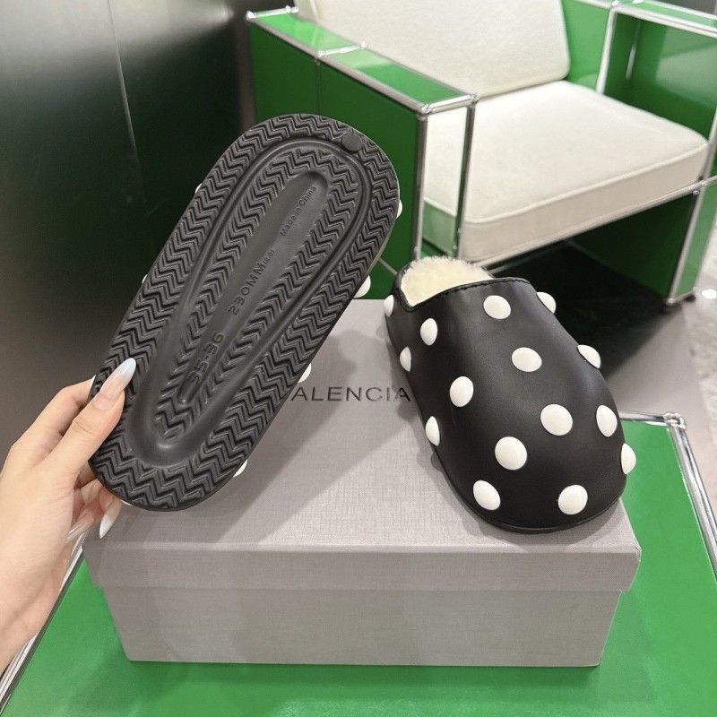 Balenciaga Unisex Slippers 
