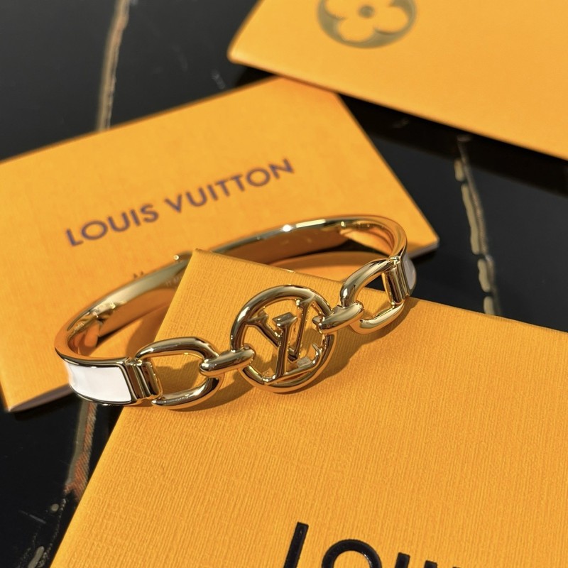LV Bracelet