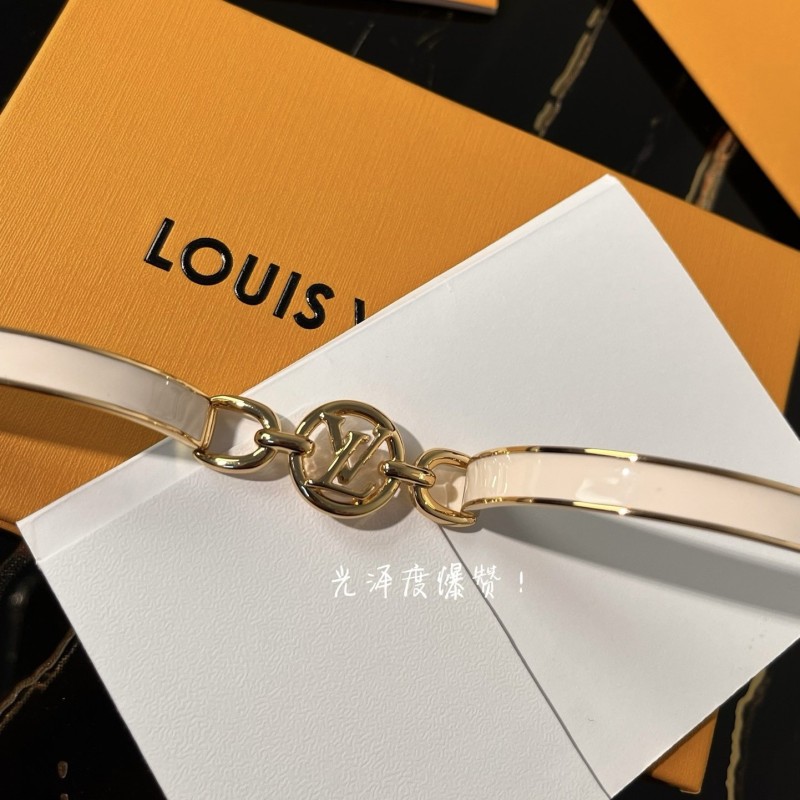 LV Bracelet