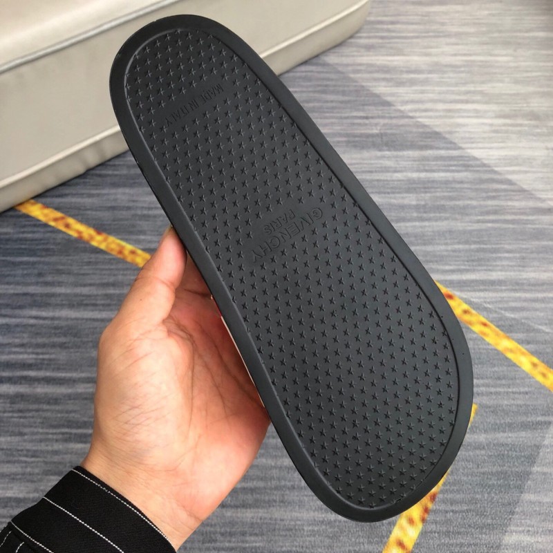 Givenchy Slipper