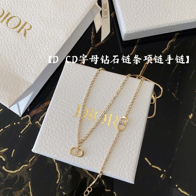 Dior Necklace / Bracelet 