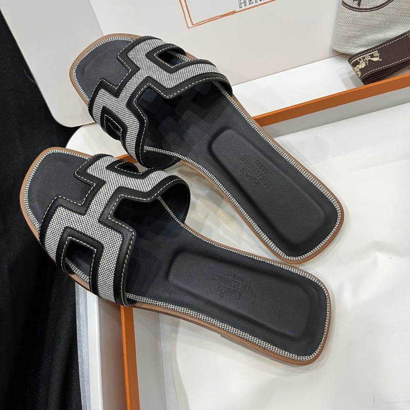 Hermes Oran Sandals