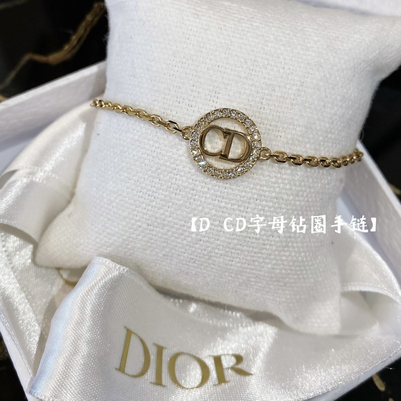 Dior Necklace / Bracelet 