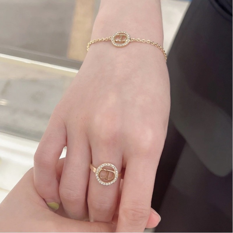 Dior Necklace / Bracelet 