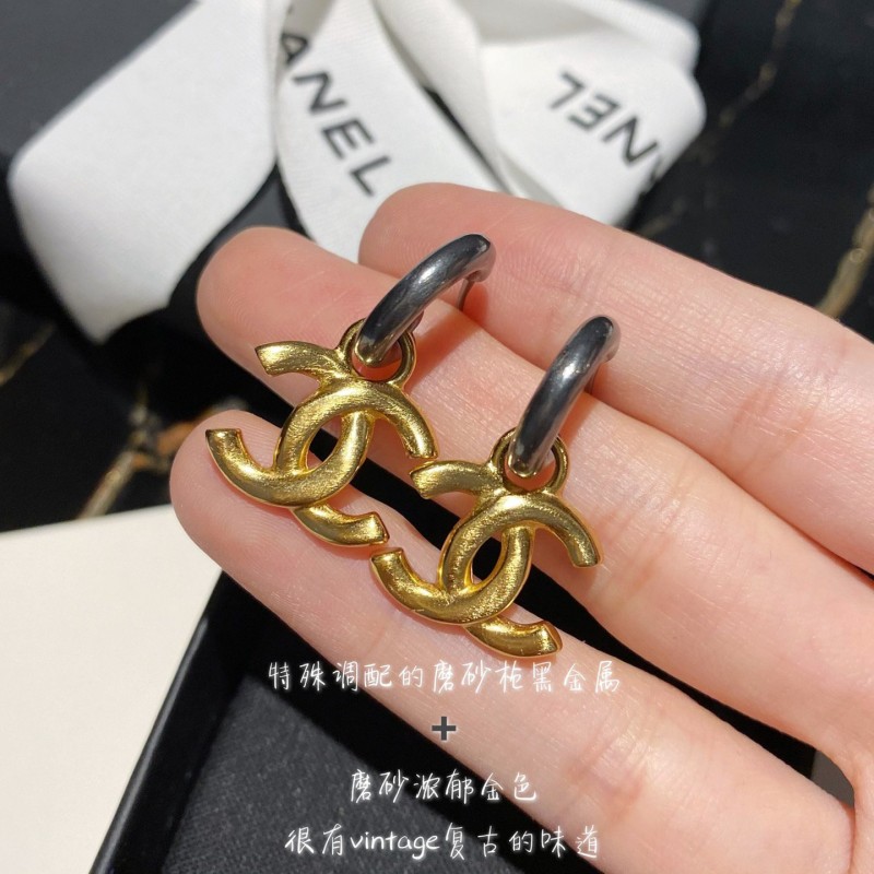 Chanel Earring