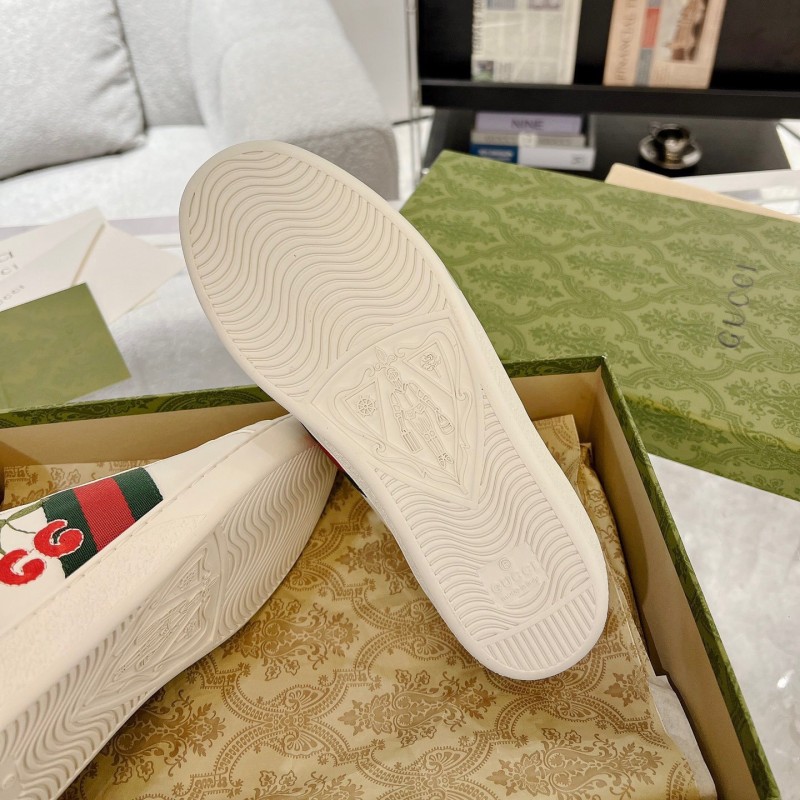 Gucci Unisex Sneaker