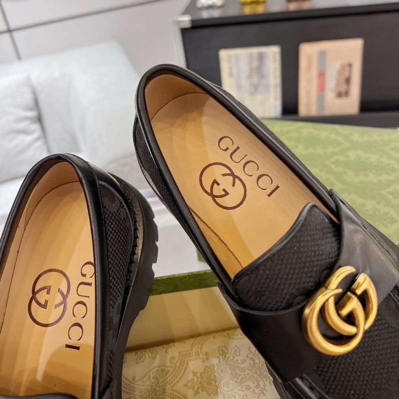 Gucci Shoes 