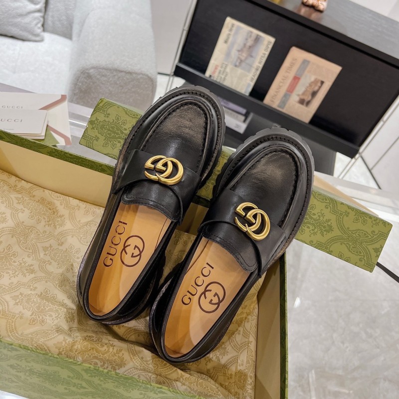 Gucci Shoes 
