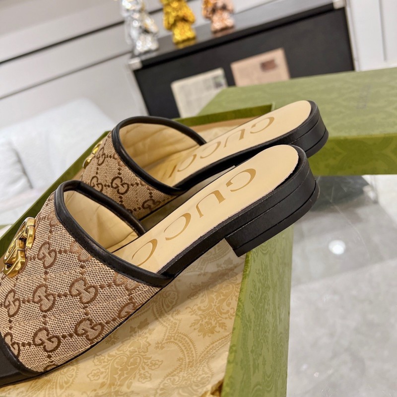 Gucci Sandals 