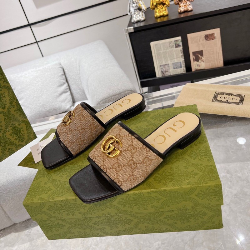 Gucci Sandals 