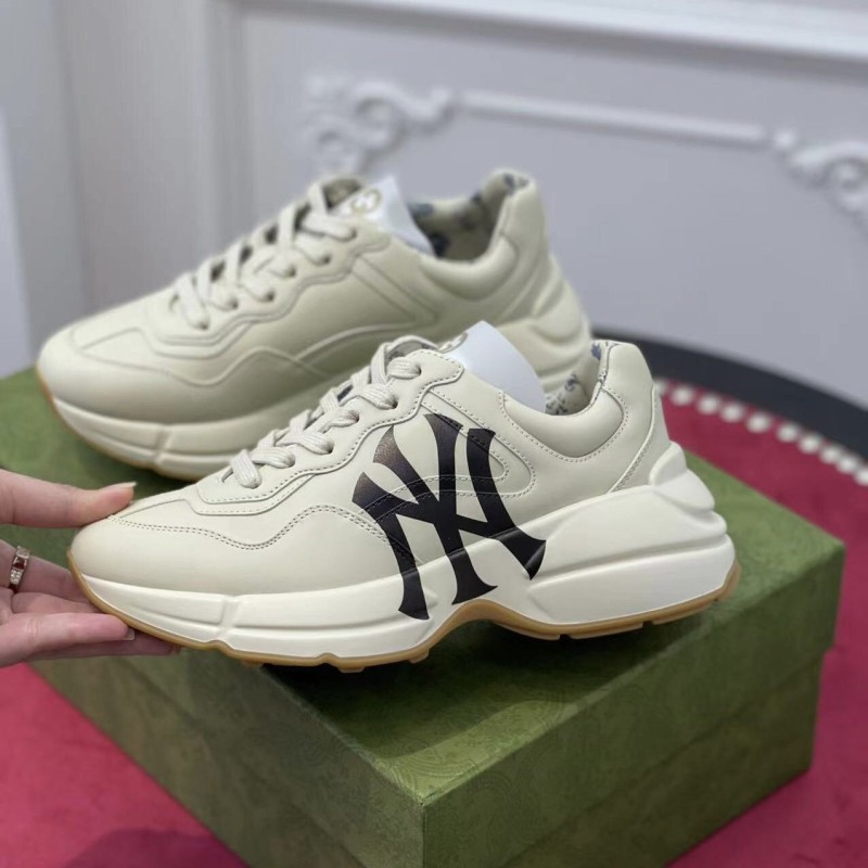 Gucci Unisex老爹鞋