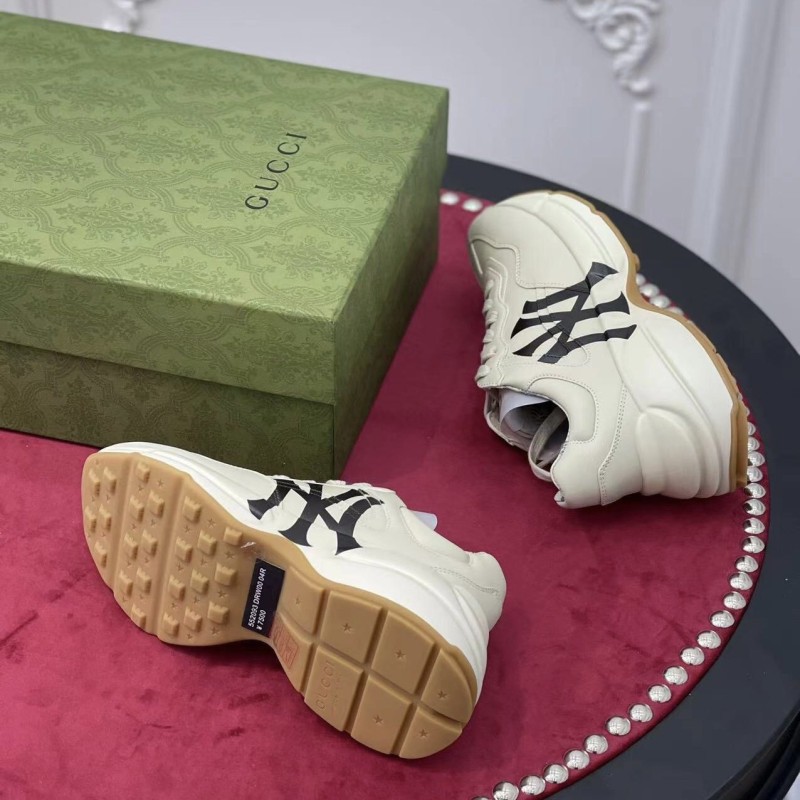 Gucci Unisex老爹鞋