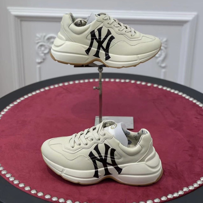 Gucci Unisex老爹鞋