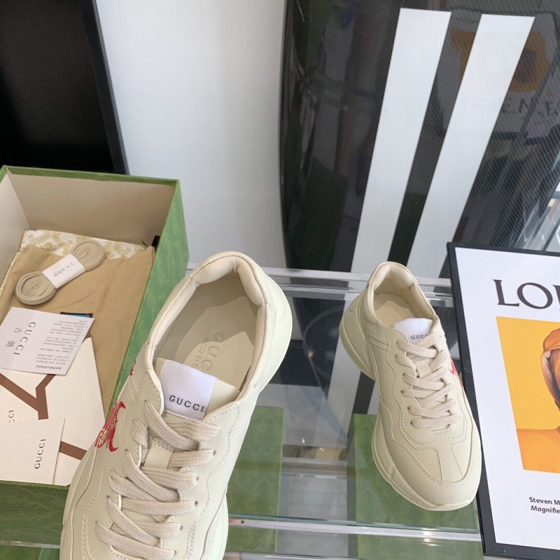 Gucci Unisex老爹鞋