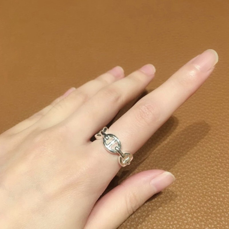 Hermes Ring