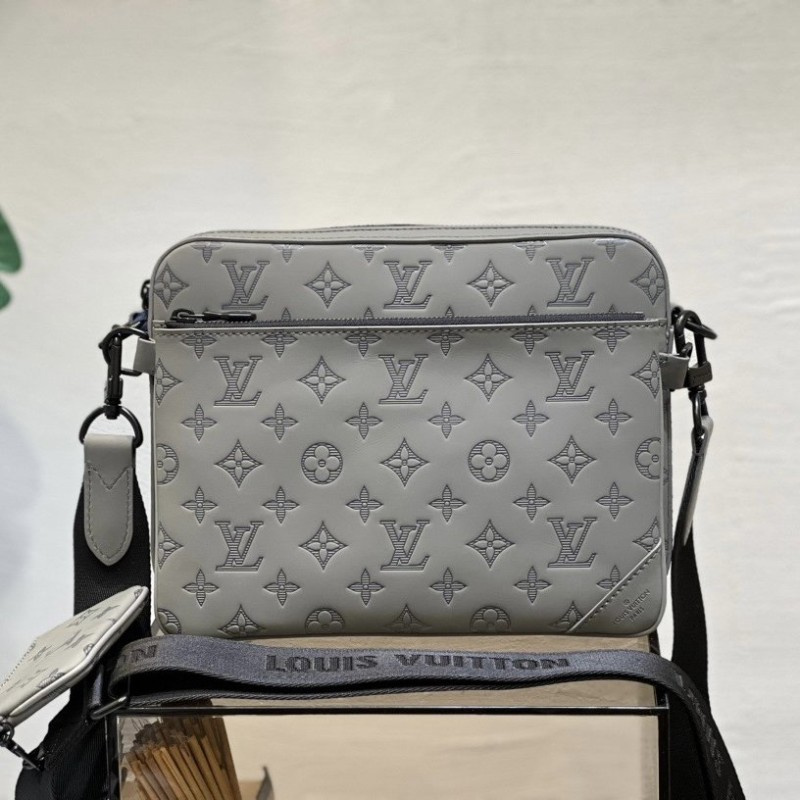 LV 3in1 Messenger Bag
