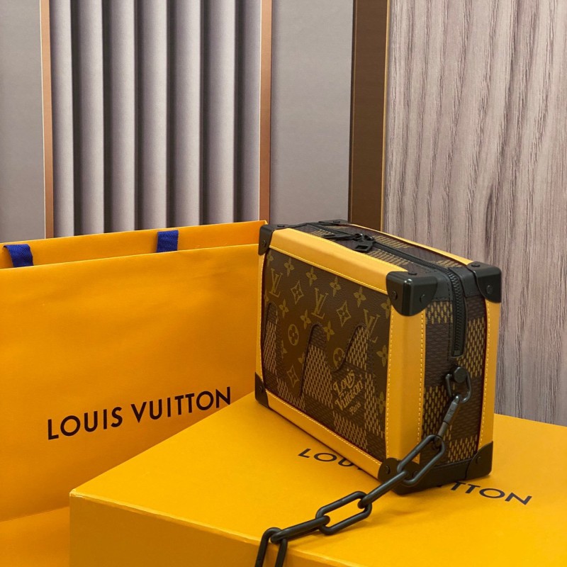 LV Soft Trunk大号