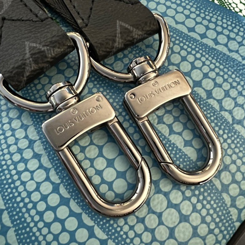 LV 3In1 Messenger Bag