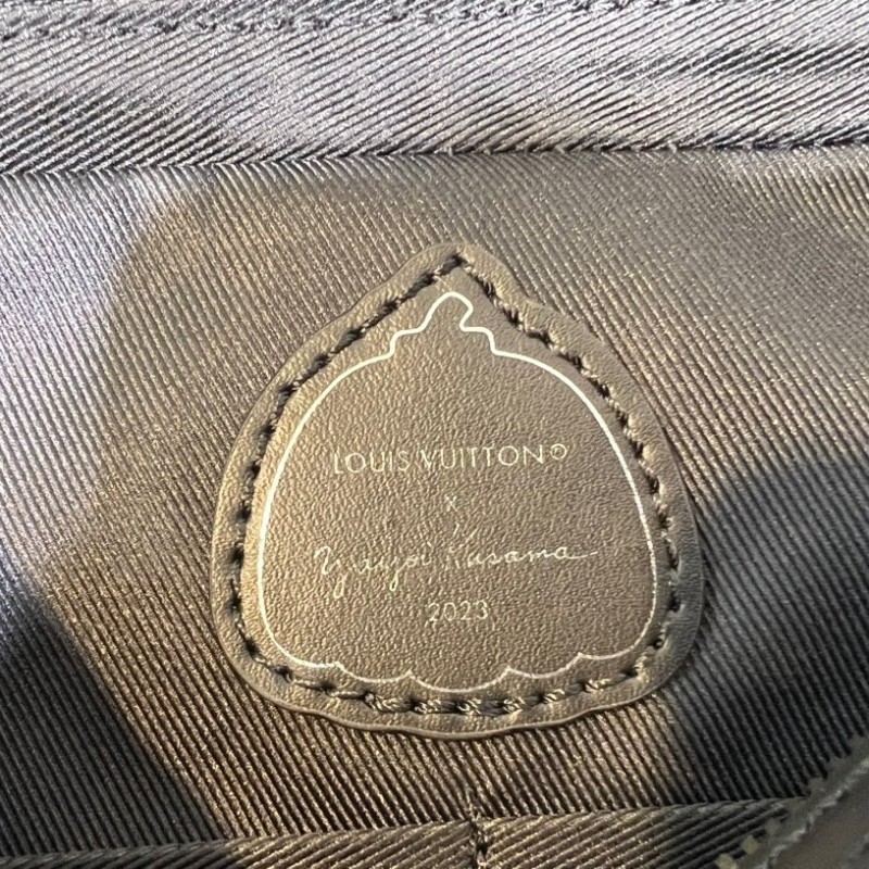 LV 3In1 Messenger Bag