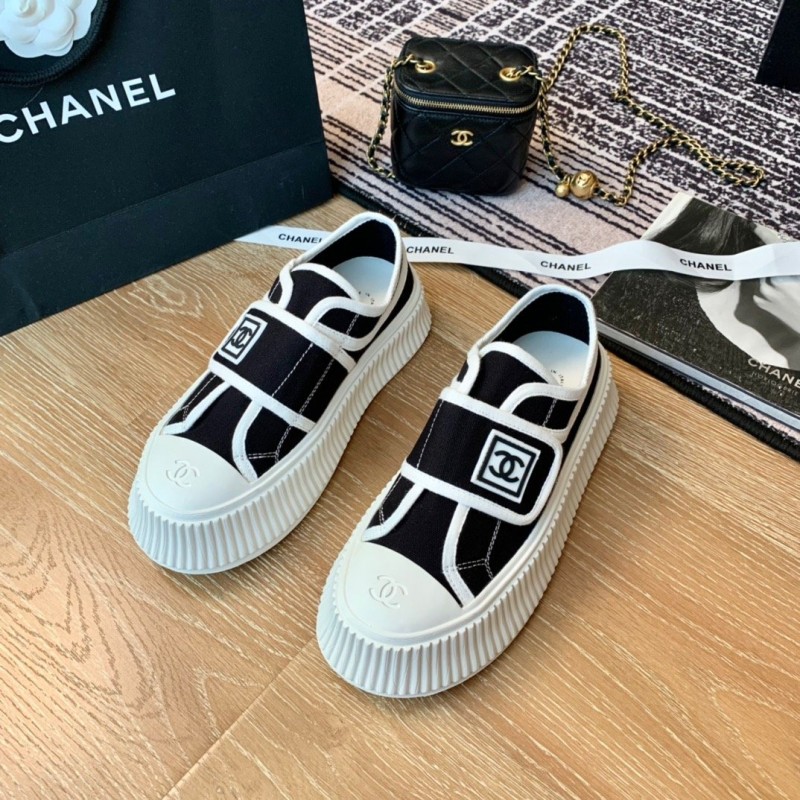 Chanel Sneaker