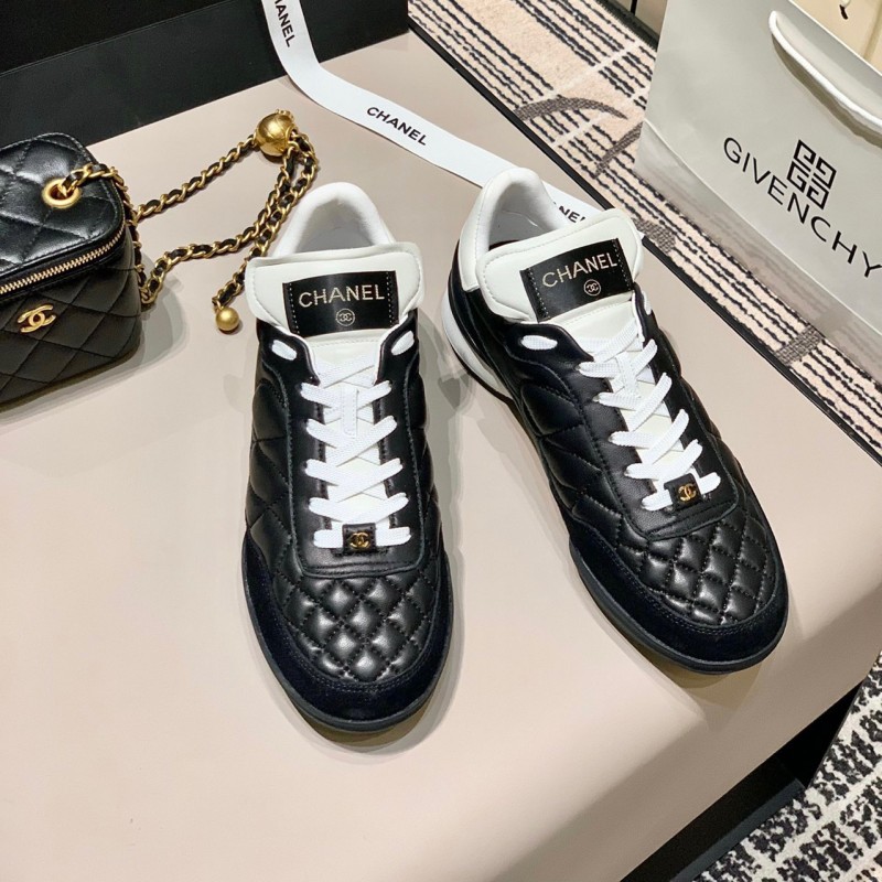 Chanel Sneakers 