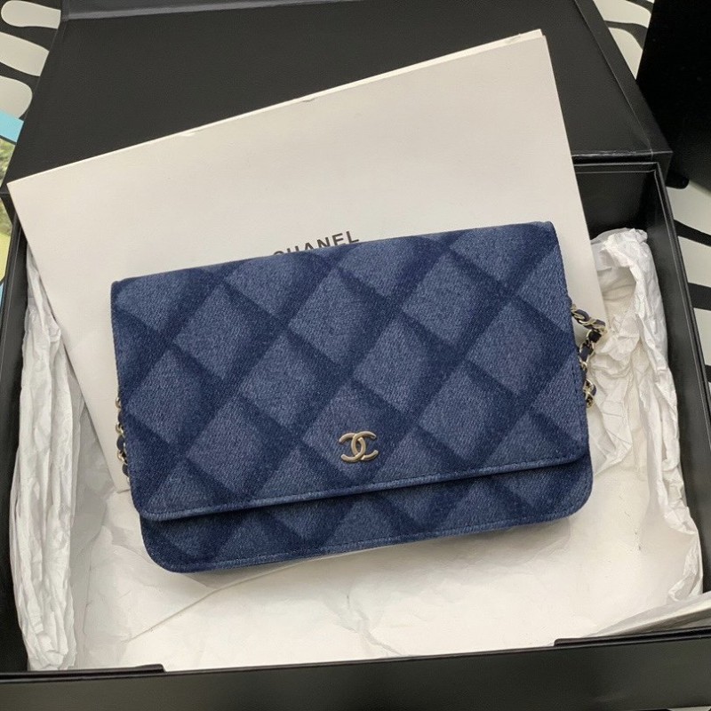 Chanel WOC