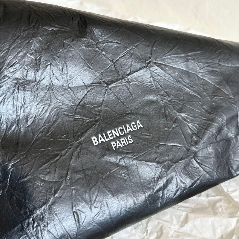 Balenciaga Crush 垃圾袋