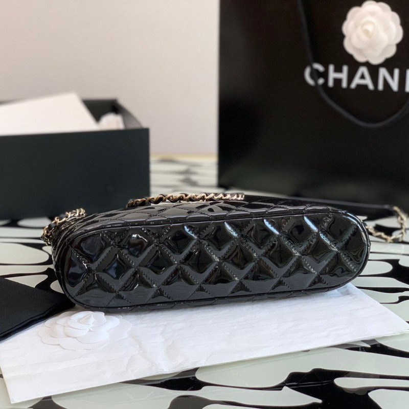 Chanel 23S 贝壳包