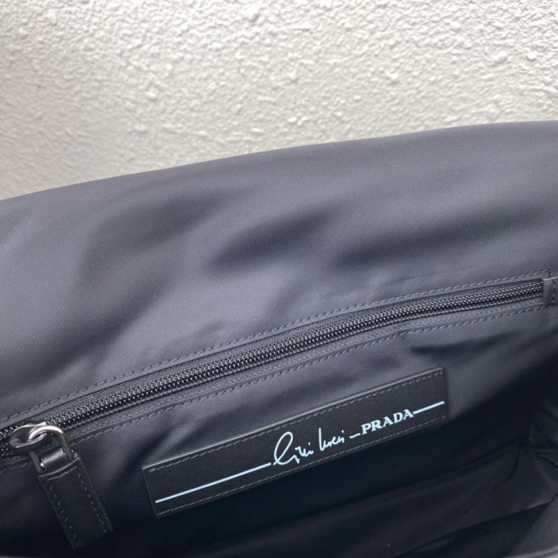 Prada 2in1 Messenger Bag